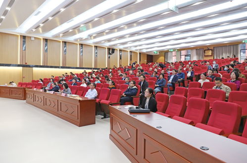 学校组织参加湖北省普通高校本科教育教学审核评估启动会暨培训会